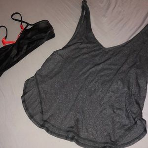 Lululemon top with clip in bra